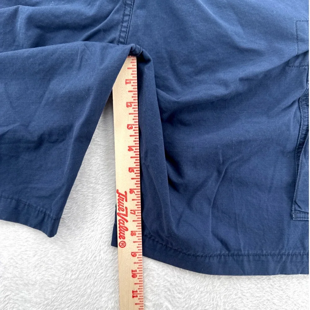 Levi's Mens Cargo Shorts Size 33 Navy Blue Ripstop Cotton Casual Outdoor Hiking
